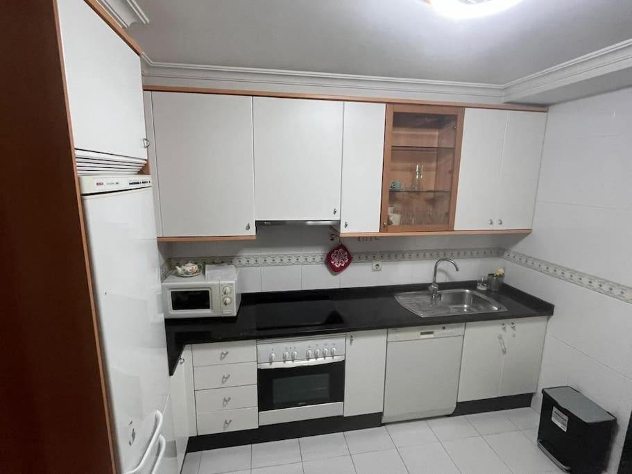 Apartament Piso En Bouzas Con Vistas A La Ria Vigo Zewnętrze zdjęcie